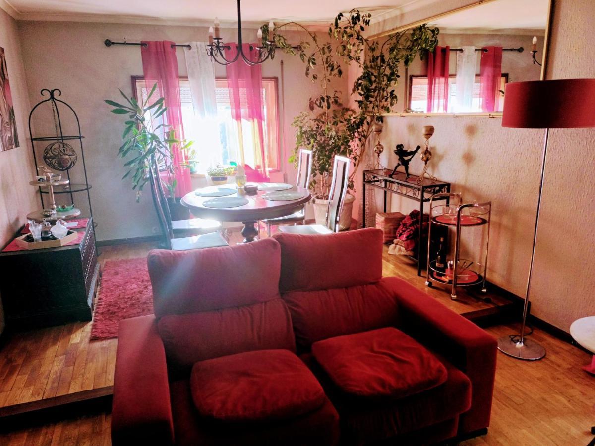 Coffee Cream Guest House Maia Bagian luar foto